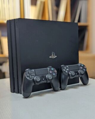 PS4 PRO 1TB