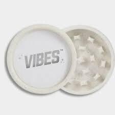 Vibes Santa Cruz Shredder- White
