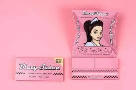 Blazy Susan Deluxe Rolling Paper's with Tips &amp; Tray