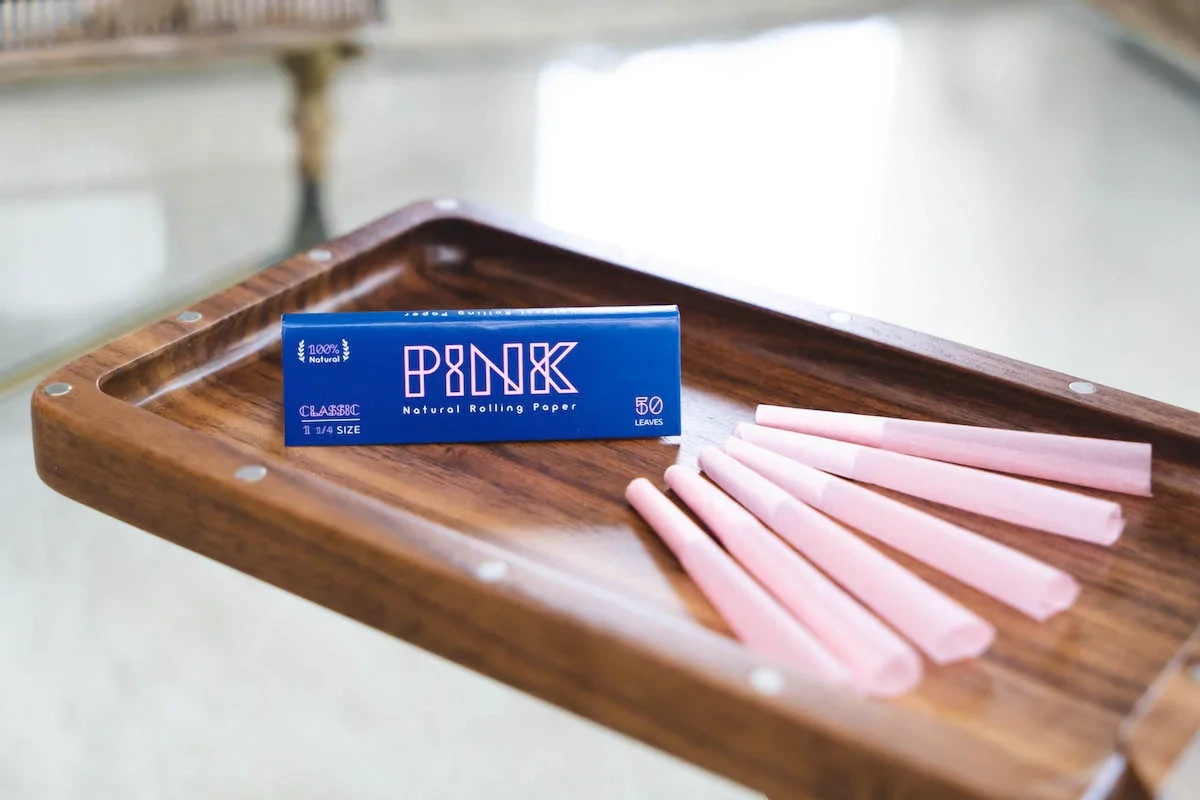Pink Rolling Paper&#39;s