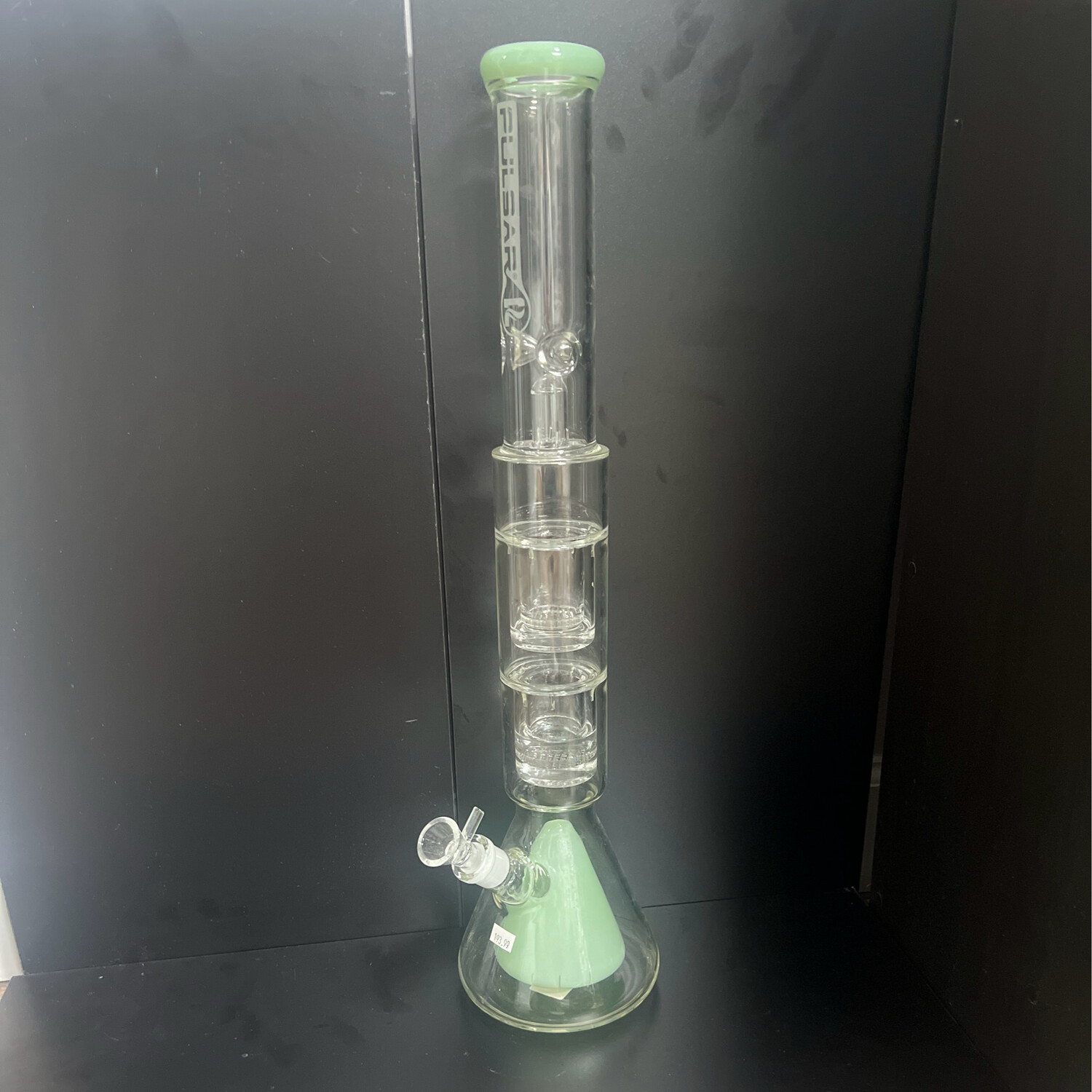 21.5&quot; Pulsar Light Green Waterpipe
