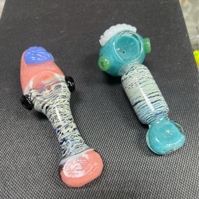 Leaf Design Handpipe