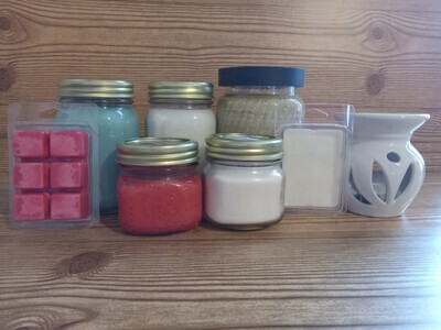 CANDLES/WAX MELTS