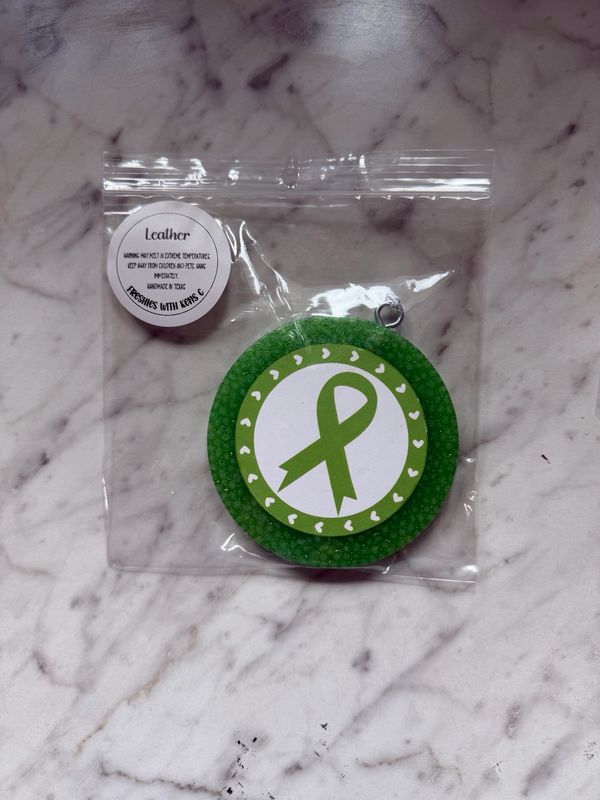 Green Ribbon Round