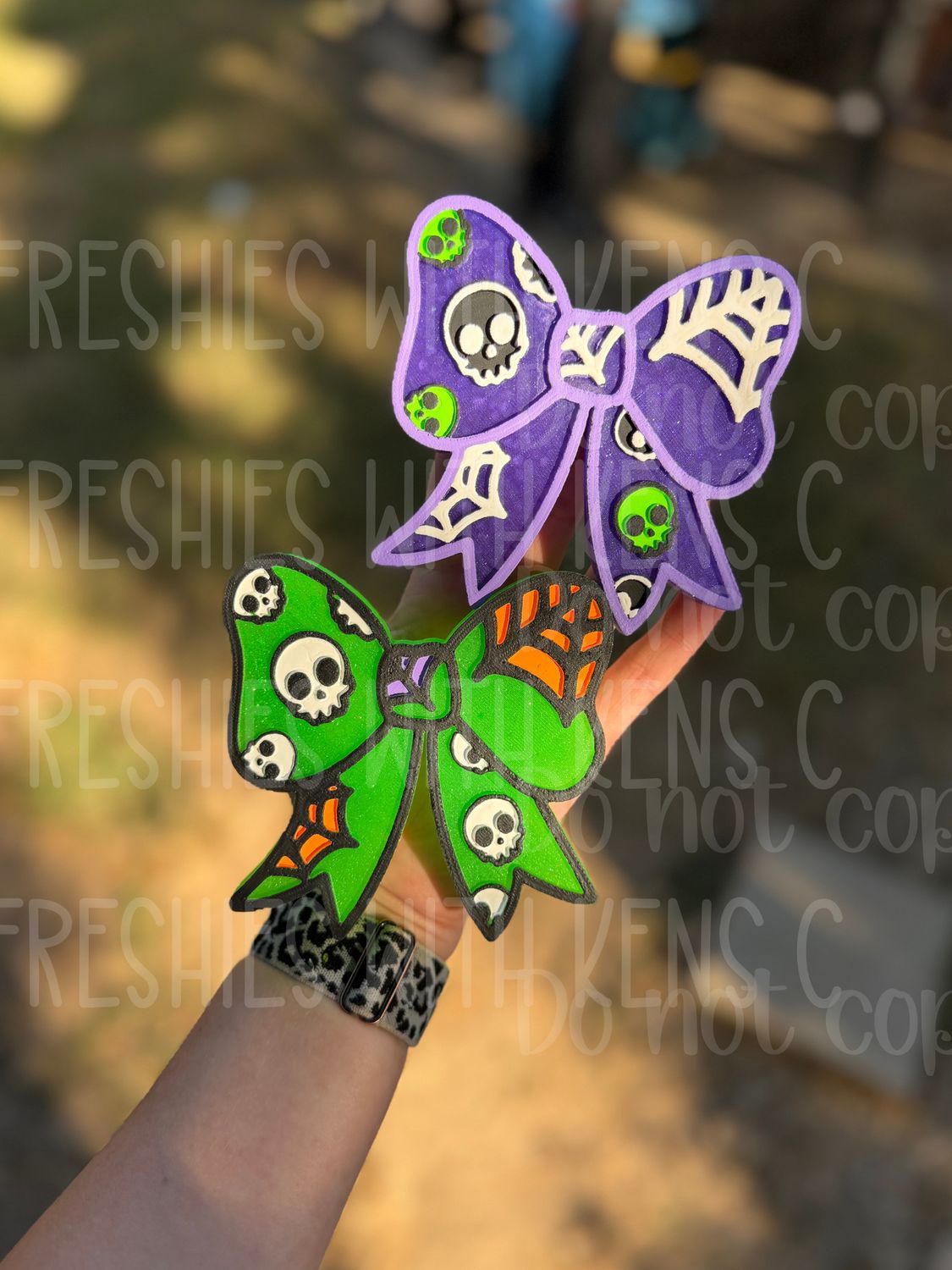 Skelly And Web Bow