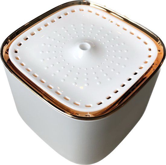 Water fontein voor hond of kat 2.5Liter ( 1x Donkergroen en 1x Wit)