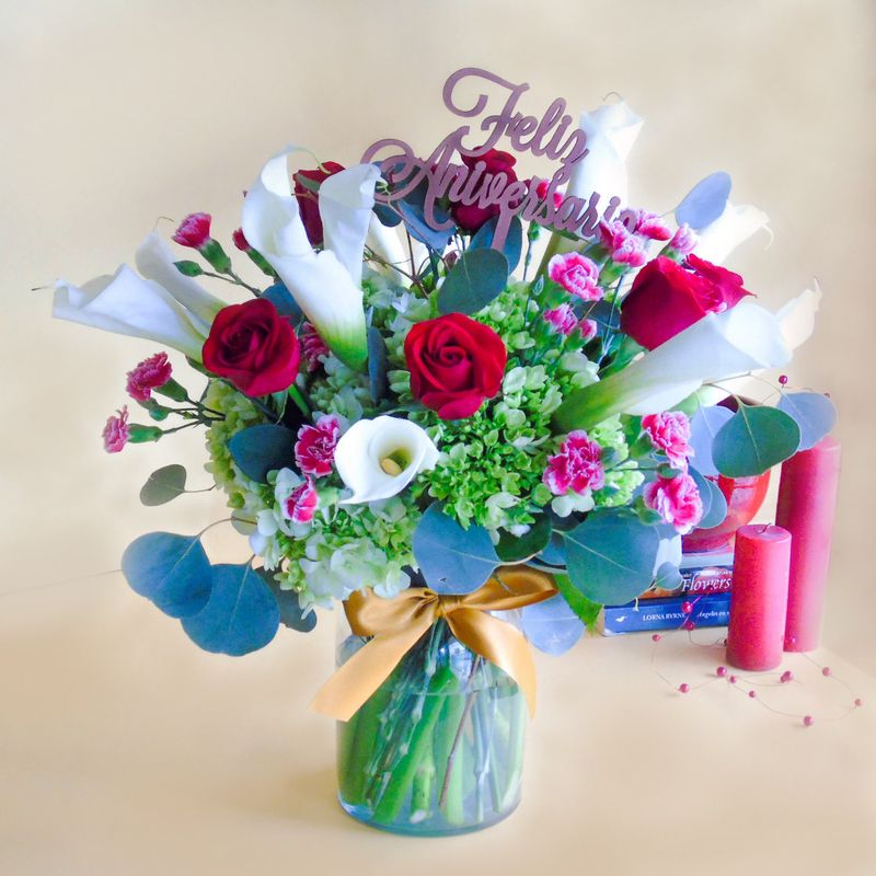 Alcatraces y rosas-