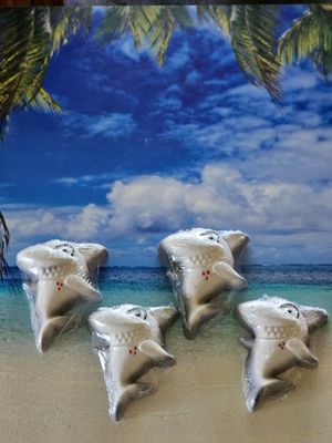Smiling Shark Bath Bomb
