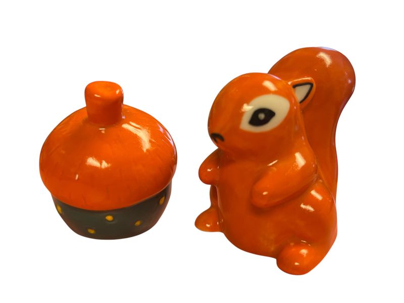 Squirrel and Acorn Salt N Pepper