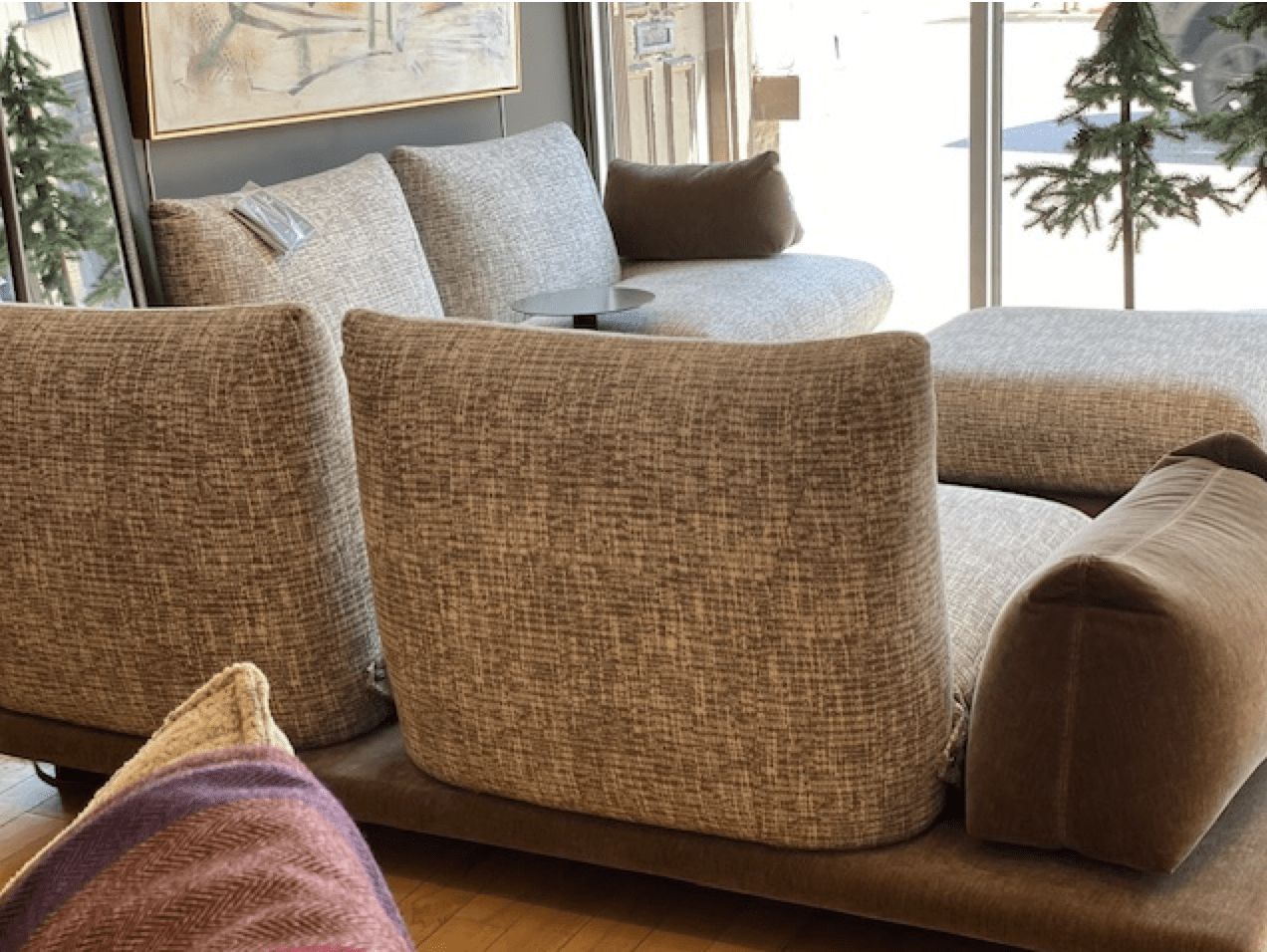 Pralin, Modular Sectional