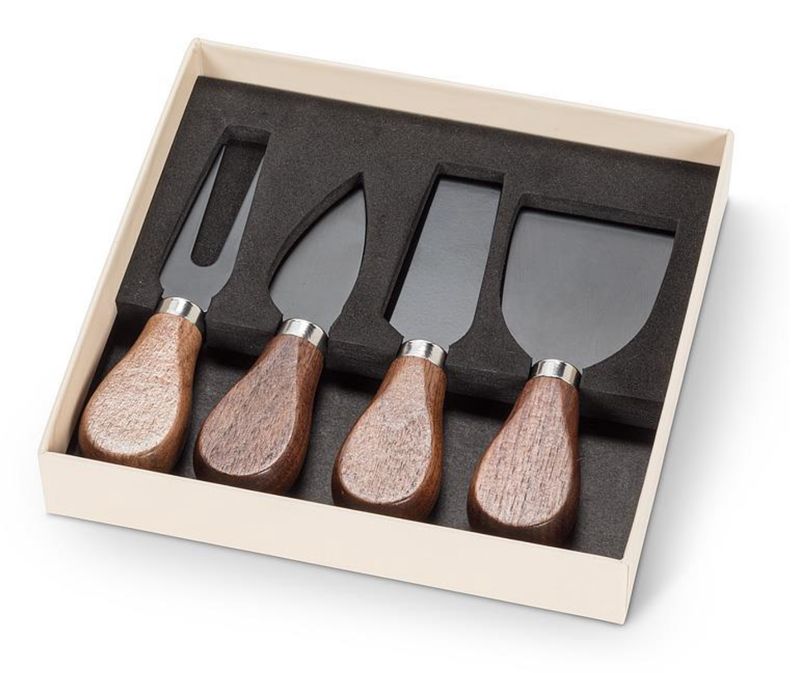 Fromage, walnut & onyx cheese knives