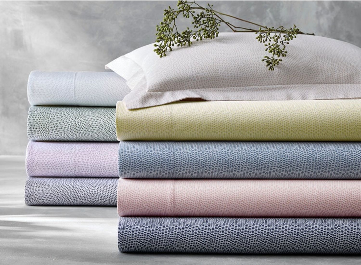 Matouk, Jasper fitted sheet- Full/ Queen size