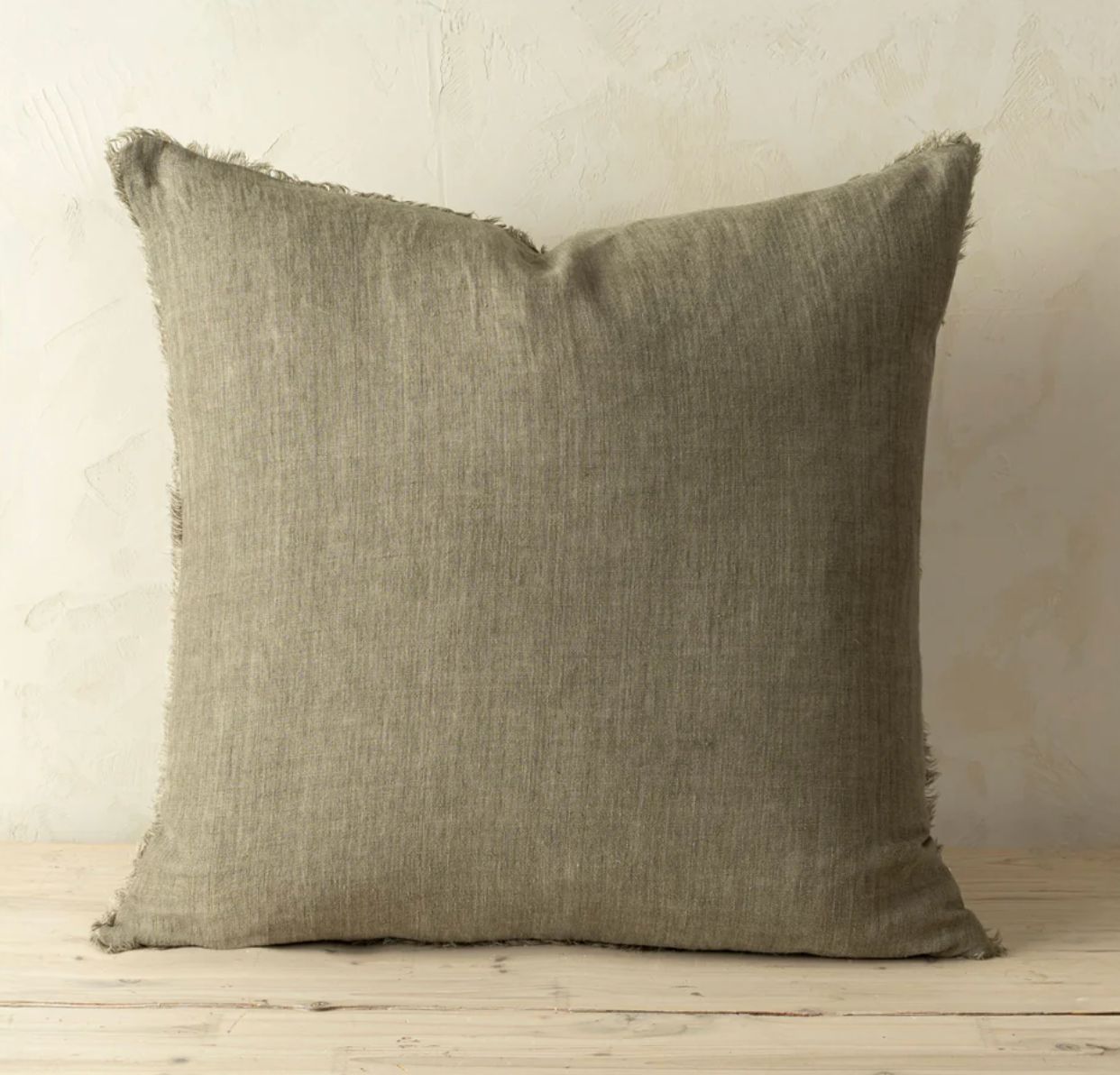Lina Linen Mink pillow