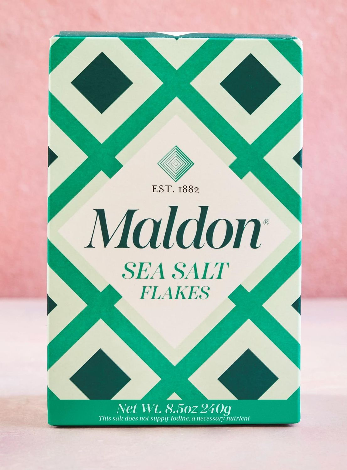 Maldon Salt, Sea Salt Flakes, 8.5 oz (240 g), Kosher, Natural, Handcrafted, Gourmet