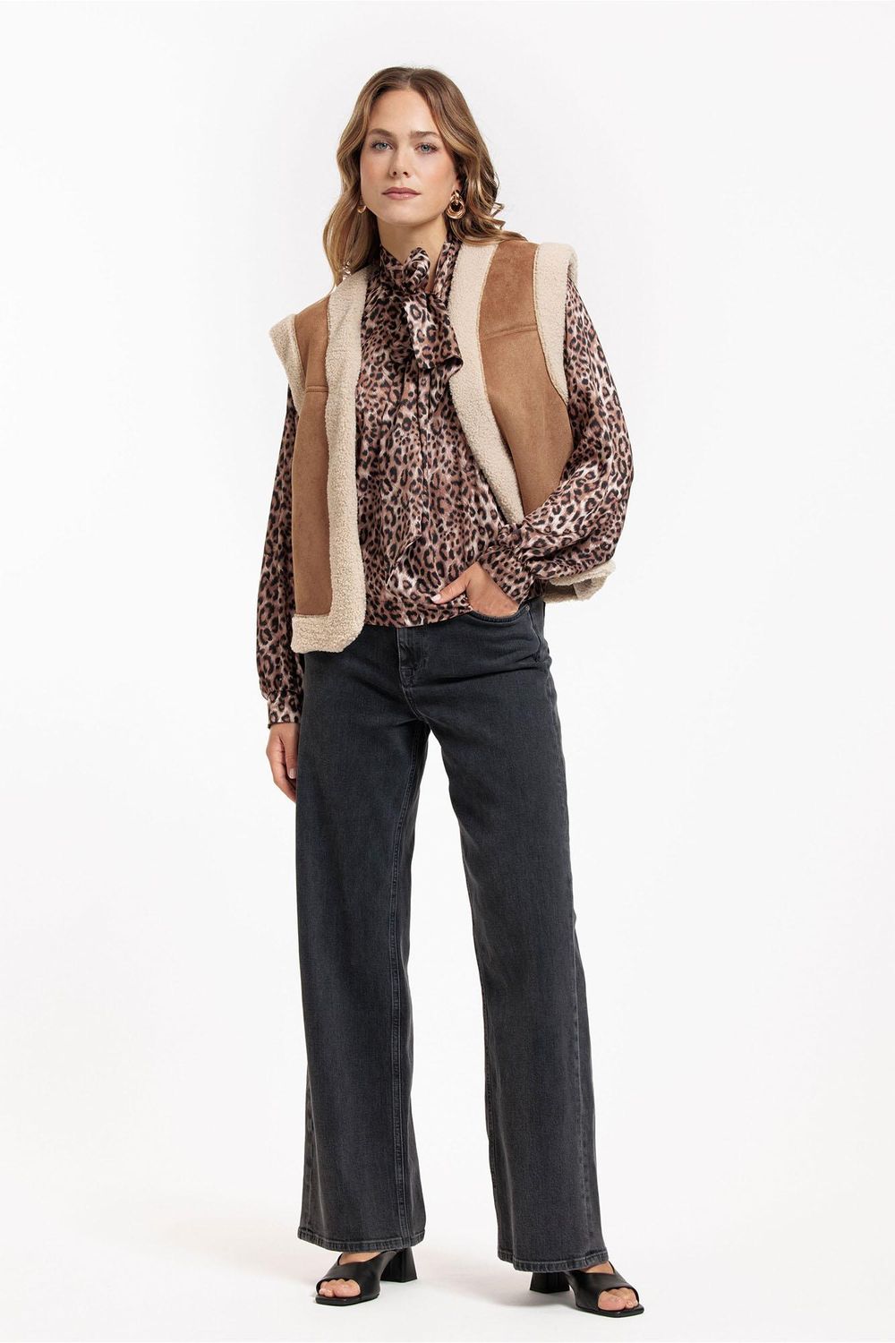 Studio Anneloes Frances satin animal blouse