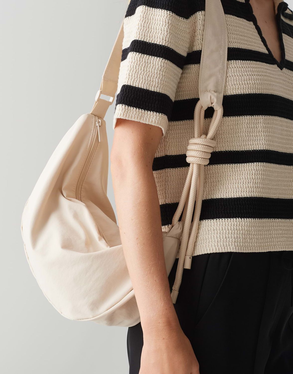 Opus Abassi tas beige