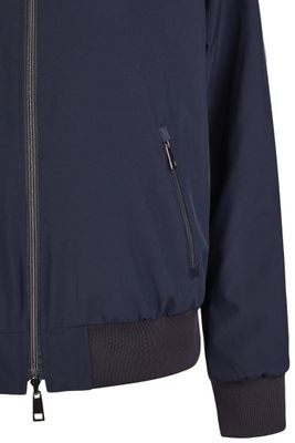 Barbara Lebek jack Blauw