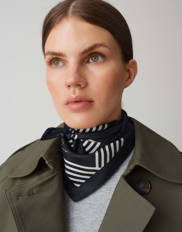 Opus Adilly sjaal Blauw
