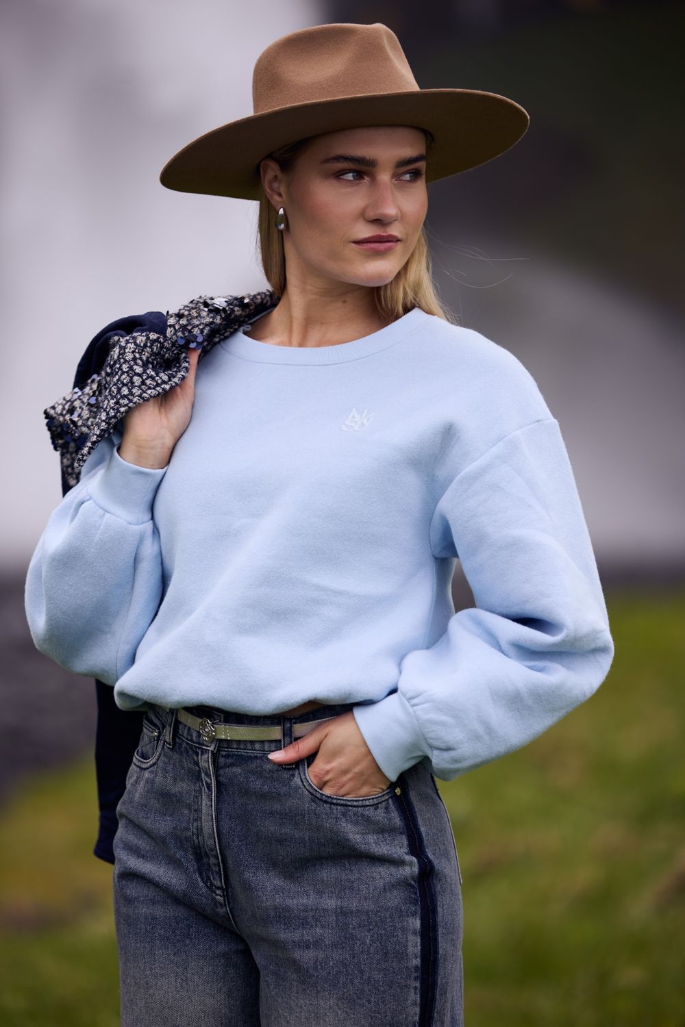 Nukus Amalia Pullover Blauw