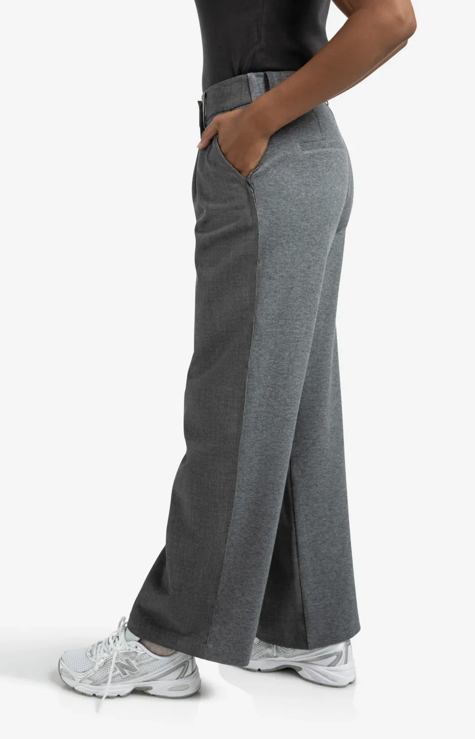 Yaya Broek met wijde pijpen en achterkant van jersey stof zwart/grijs