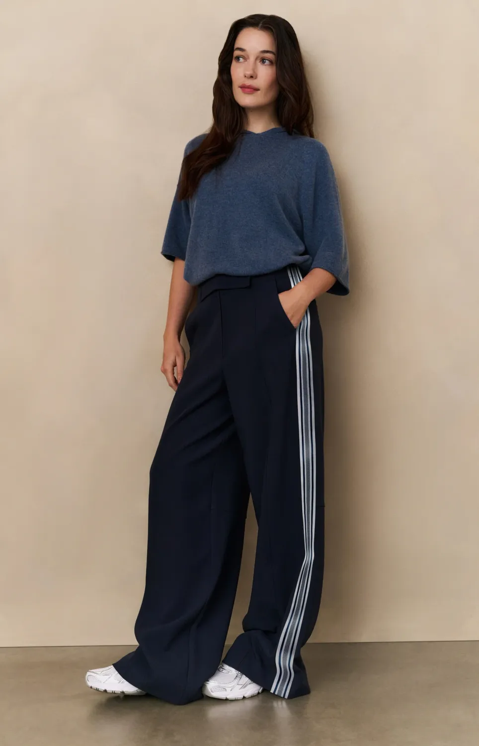 Yaya Broek met hoge taille en strepen aan de zijkant blauw