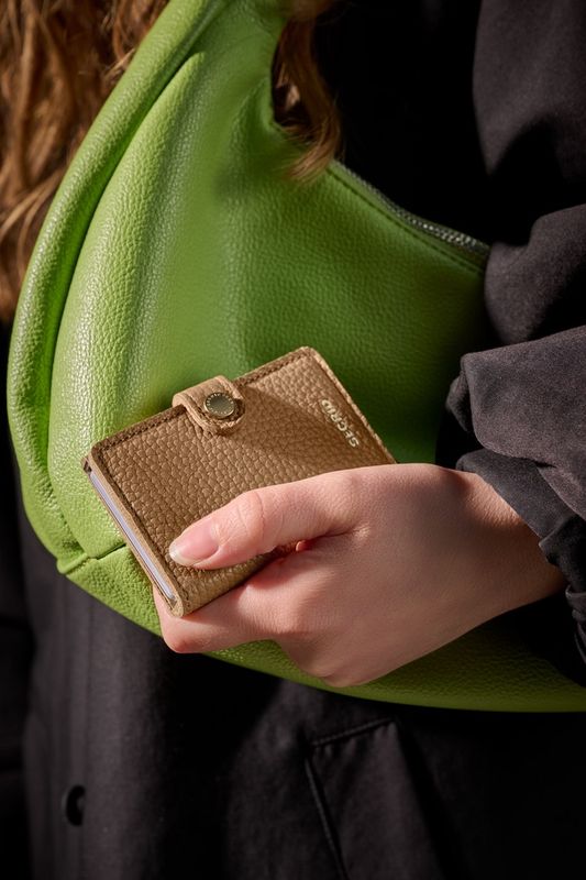 Secrid Miniwallet Pebble Cappuccino Beige