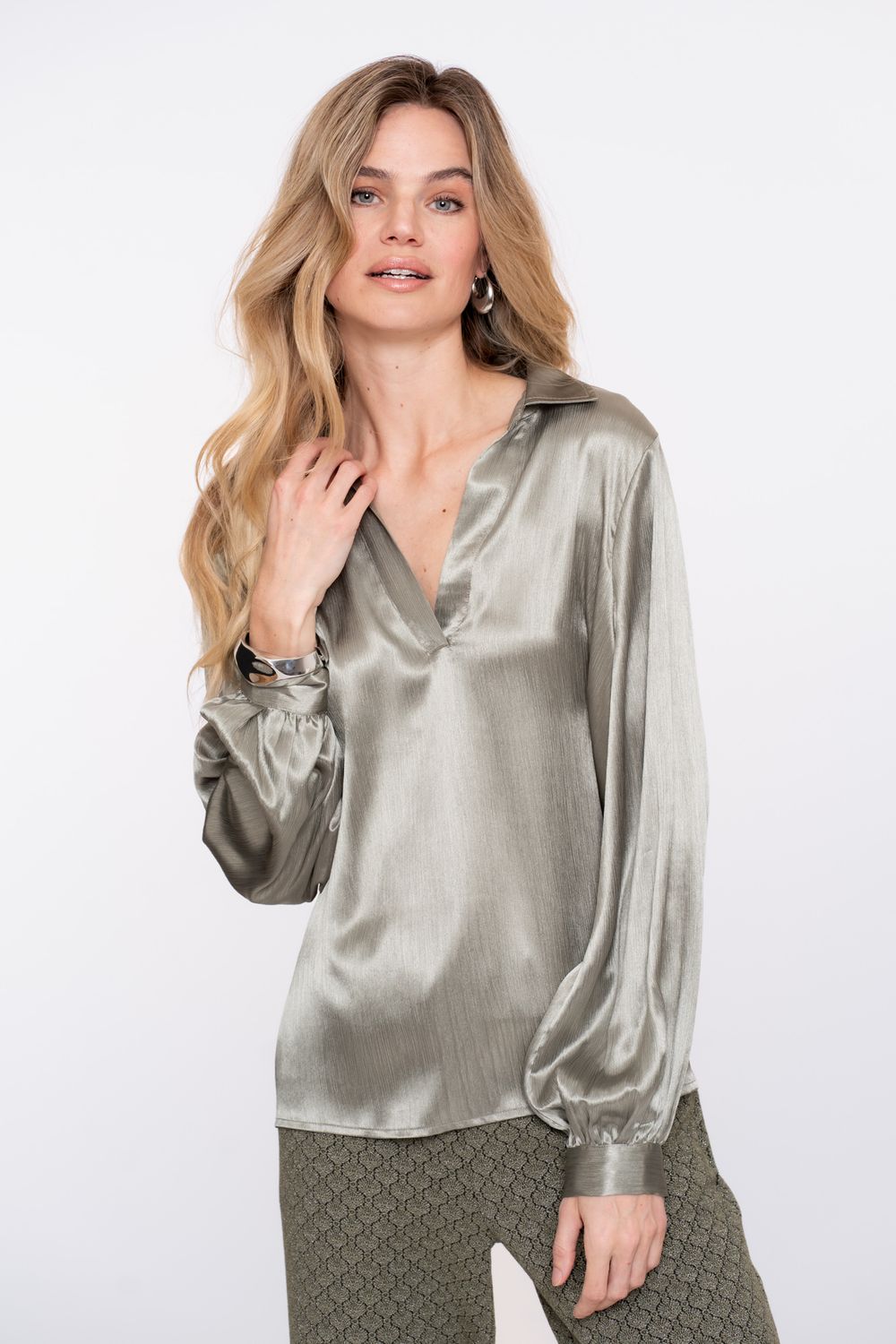 Geisha Satin blouse Groen