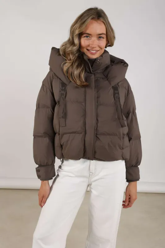 Nukus Emilia Jacket Bruin