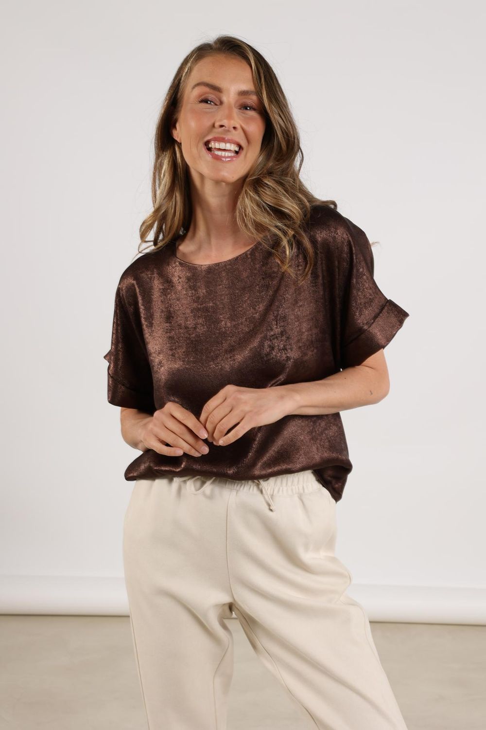 Nukus Irene Top Shiny Bruin