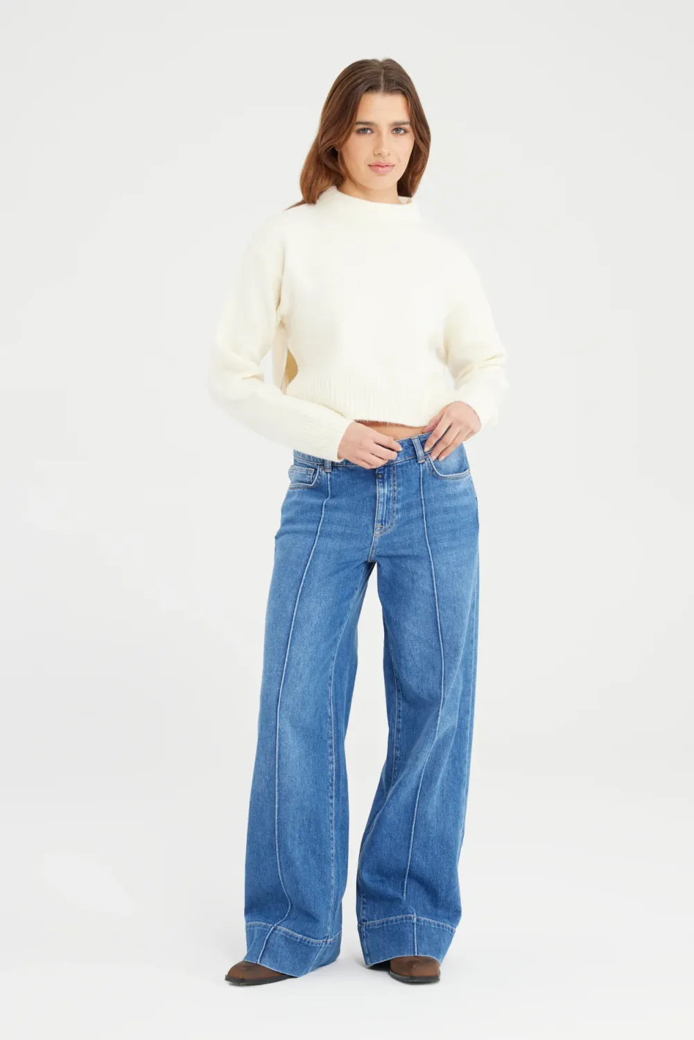 Cup Of Joe Denim mid waist wide straight Blauw Layla