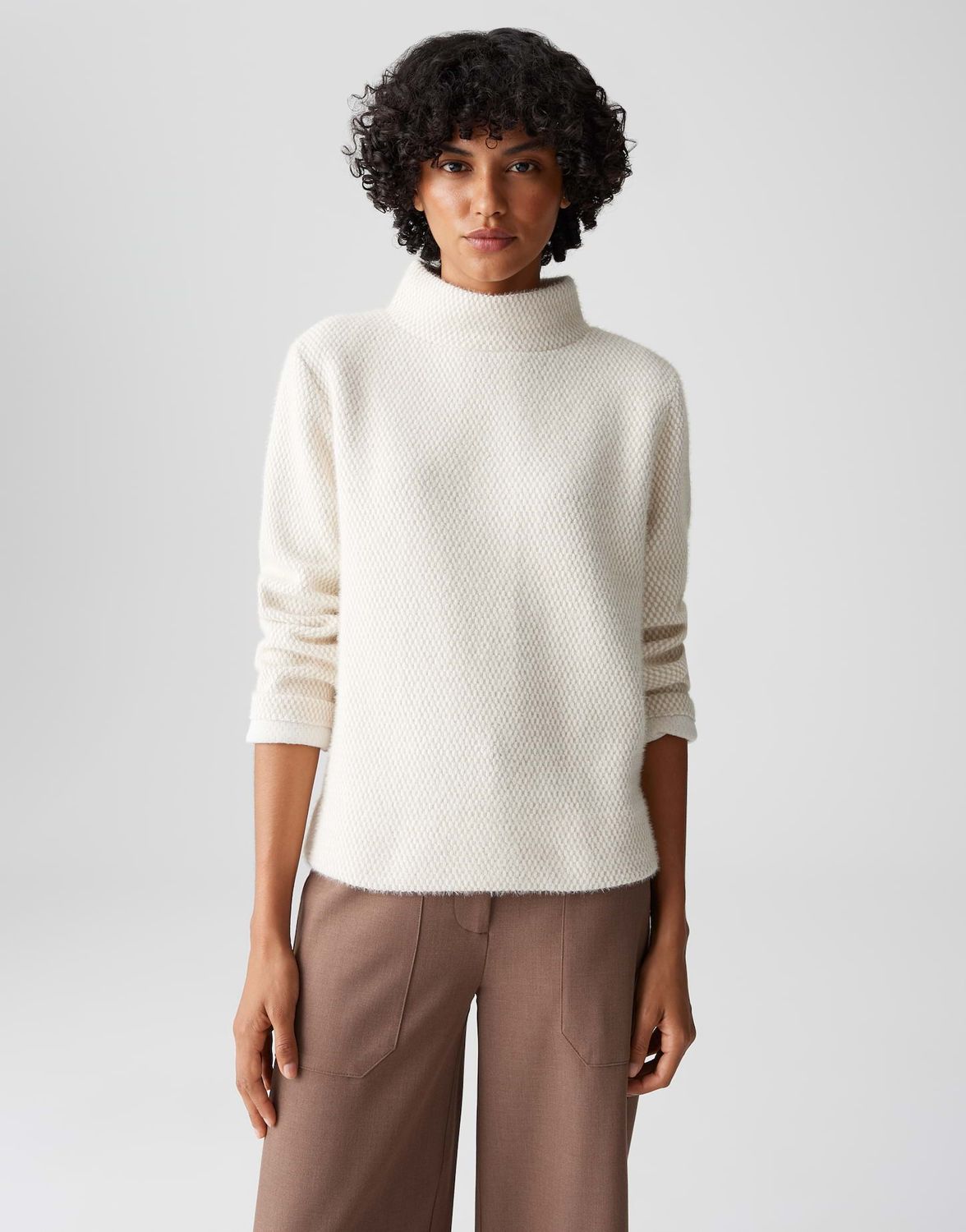 Opus Gakira Beige