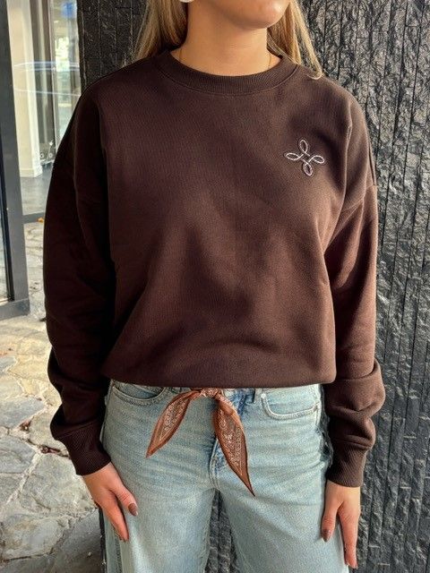 Pink Noir Maria Trui bruin