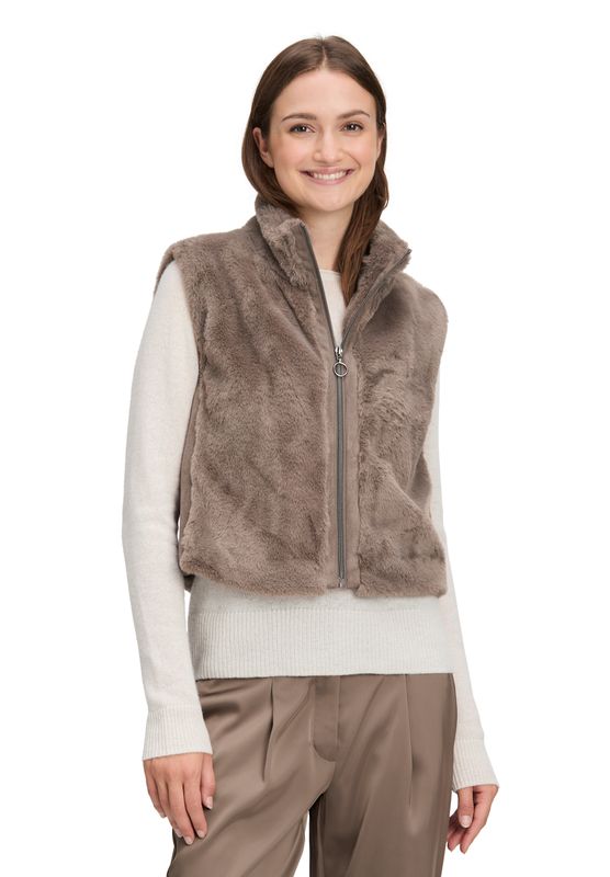 Betty Barclay Collection bodywarmer beige