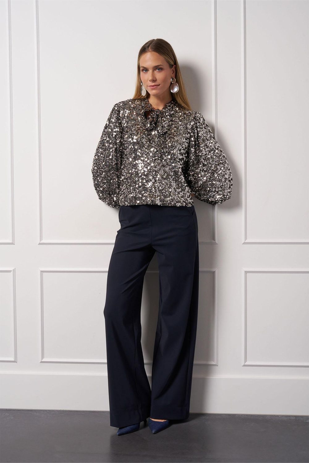 Studio Anneloes Blom 2way sequins top Grijs
