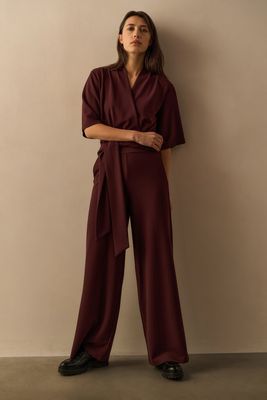 Yaya Jersey jumpsuit met korte mouwen en strikceintuur