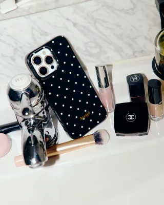 Atelje telefoonhoes polkadot iphone 17 pro