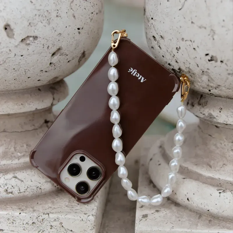 Atelje iPhone 16 Dark Brown