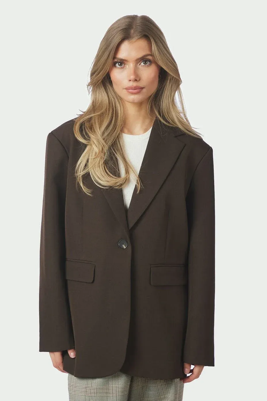 Neo Noir structure blazer Bruin
