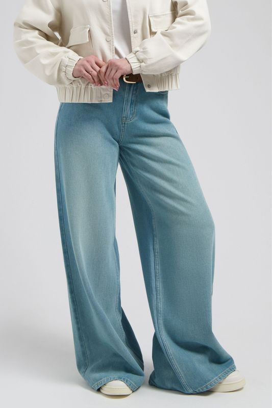 Florez Liv Wide leg Jeans L33