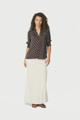 Neo Noir Diana Dot Blouse Bruin