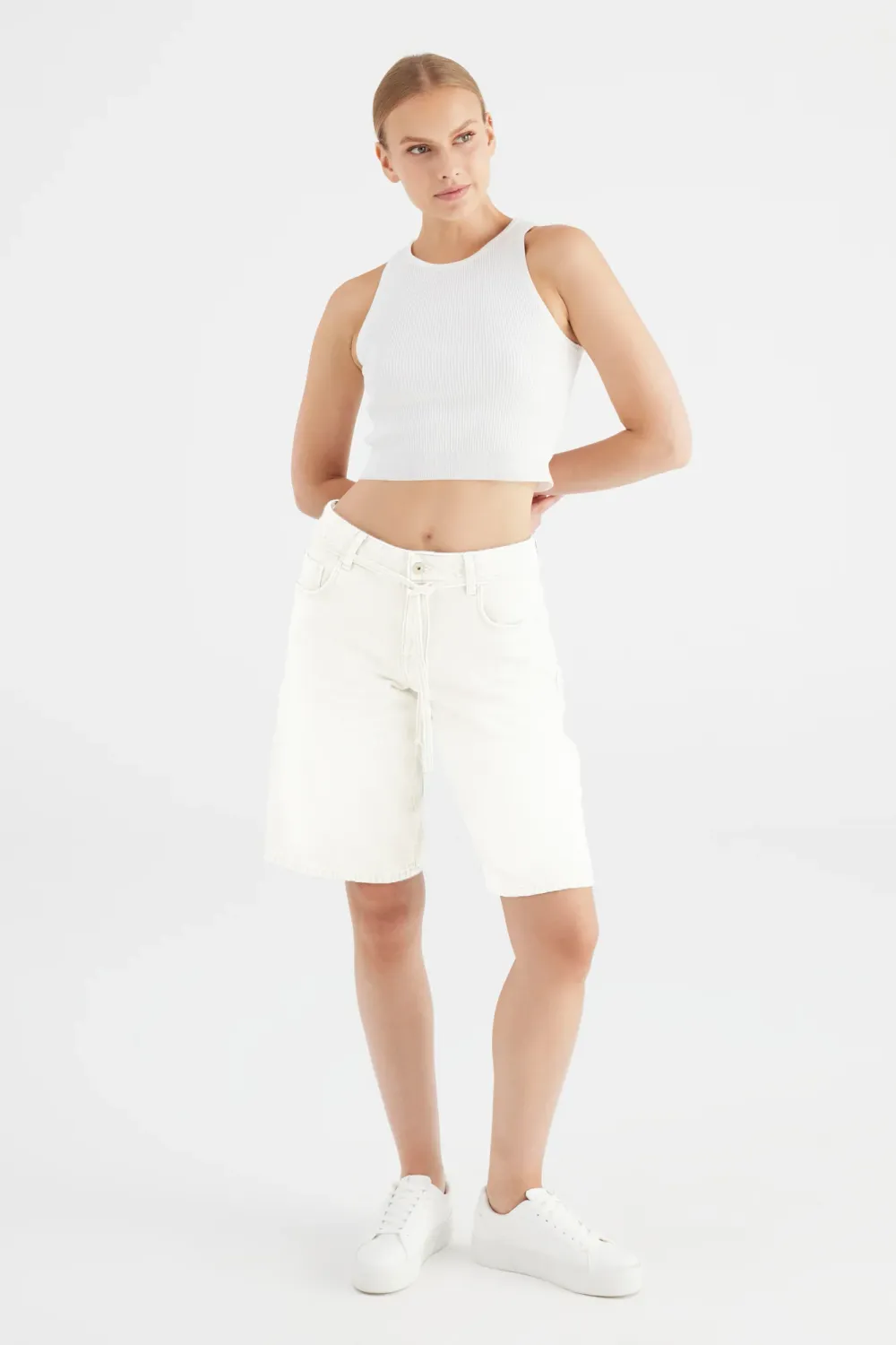 Cup Of Joe Denim wide straight denim short Ecru Harper