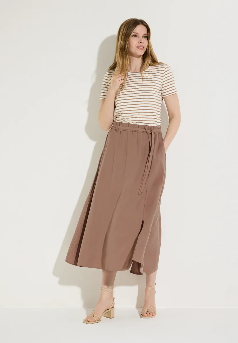 More &amp; More midi-rok Bruin