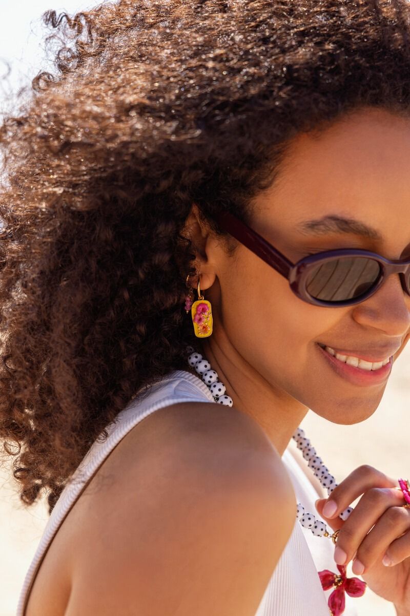 My Jewellery Tropical oorringen met gele bedel en bloemen Goud