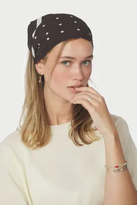 Neo Noir Judy Dot Scarf Bruin