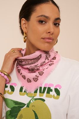 My Jewellery Licht roze sjaal met bruine paisley print