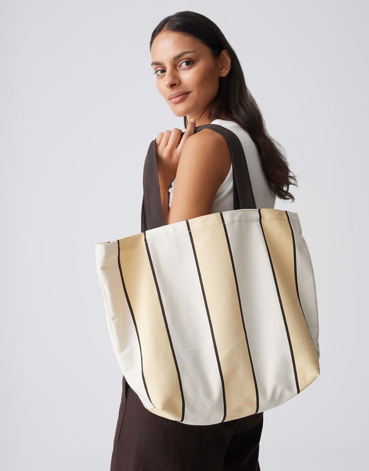 Opus tas Anneca resort Bruin