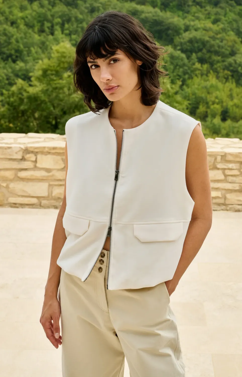 YAYA Mouwloos geweven jasje met ballonvormige zoom Ecru