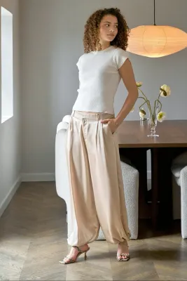 Neo Noir Fayla Drapy Satin Balloon Pants beige