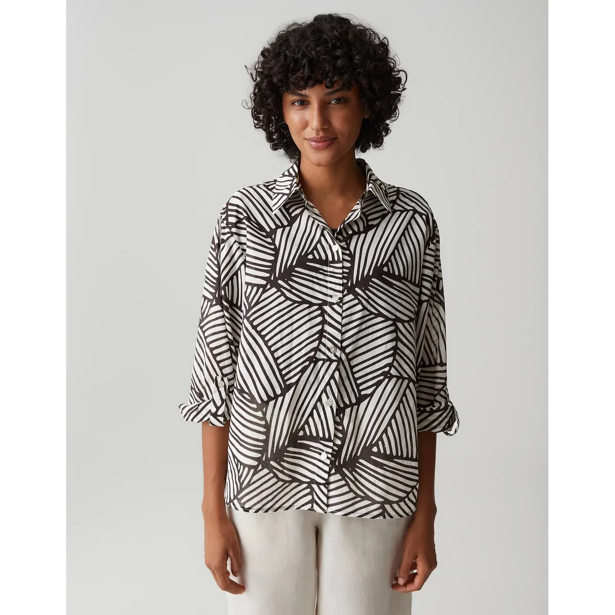 Opus Blouse Felora botanical Zwart