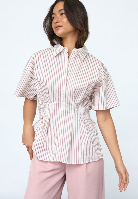 Sisters Point Getailleerd Shirt Roze Sisters Point Getailleerd Shirt Roze